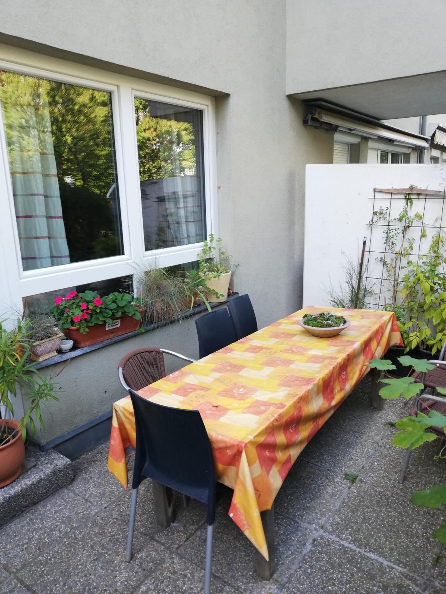 Room In Maisonette With Garden, Parking Place Viena Exterior foto